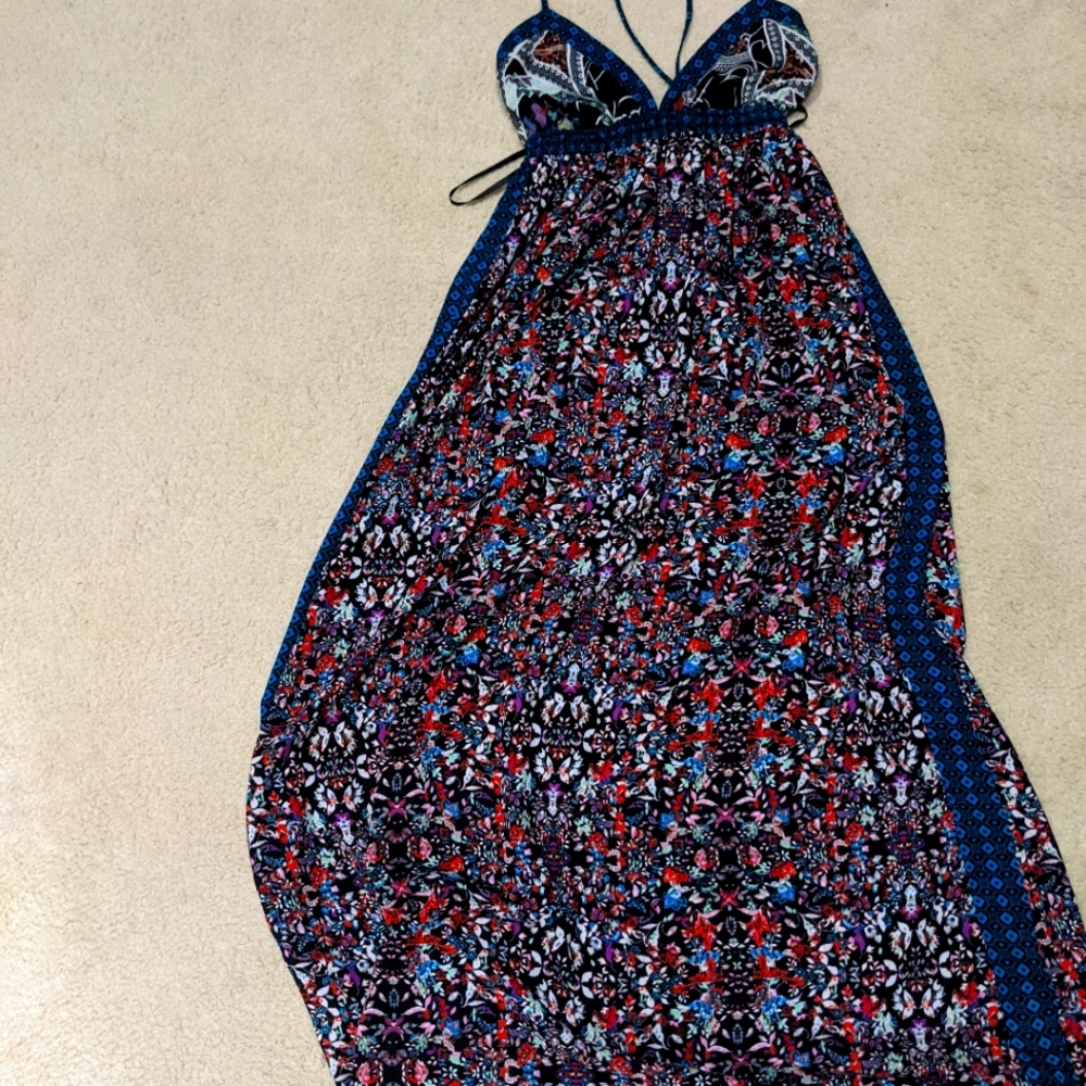 Floral Strappy Maxi Dress